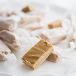 root beer chews