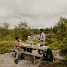 eating in nature